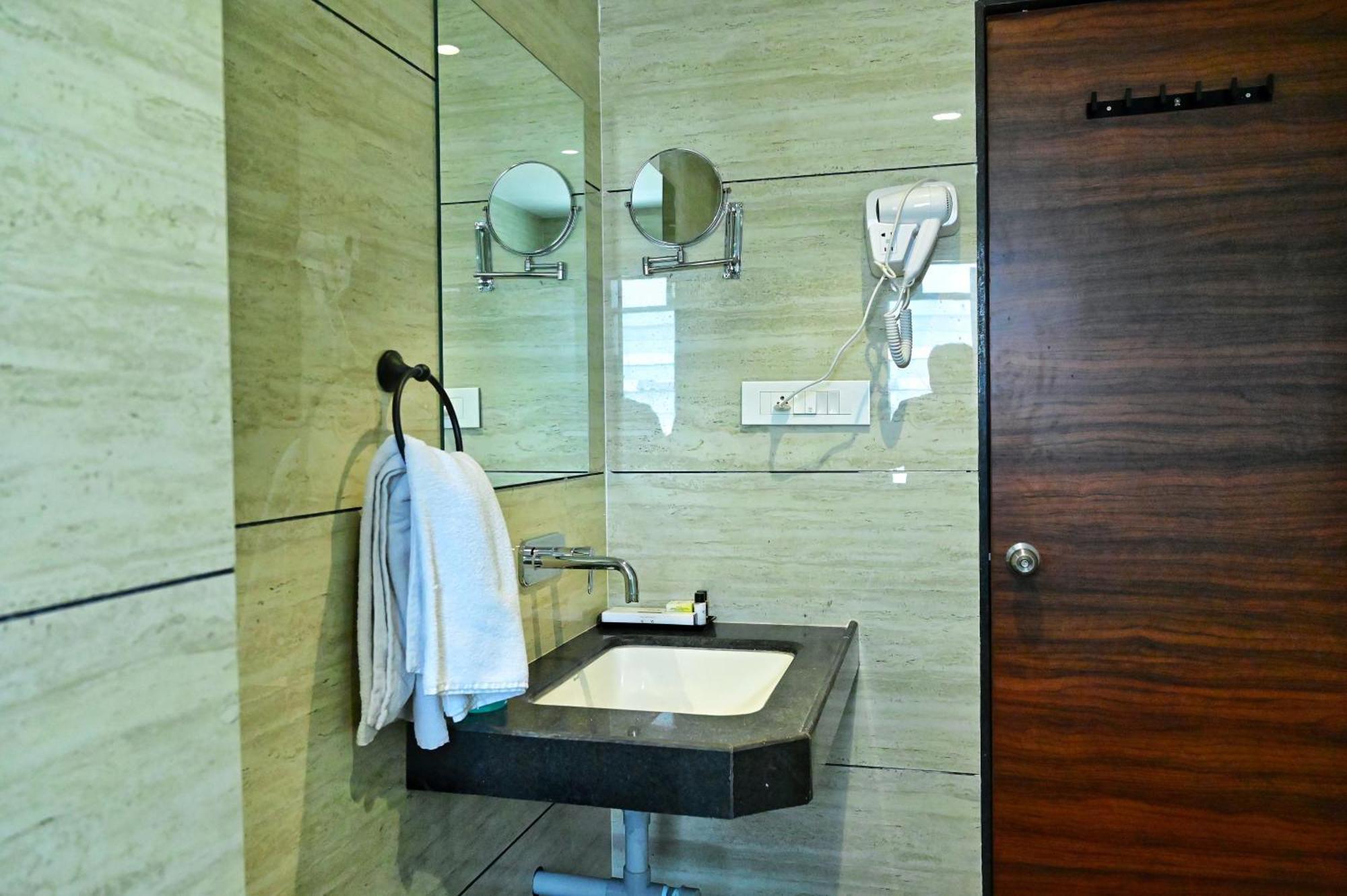 The One Hotel นาสิก ภายนอก รูปภาพ